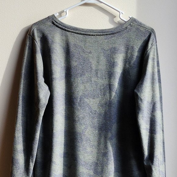 Jane and Delancey Green/Gray Scoop Neck Camouflaged Jersey Size Medium - Picture 11 of 13